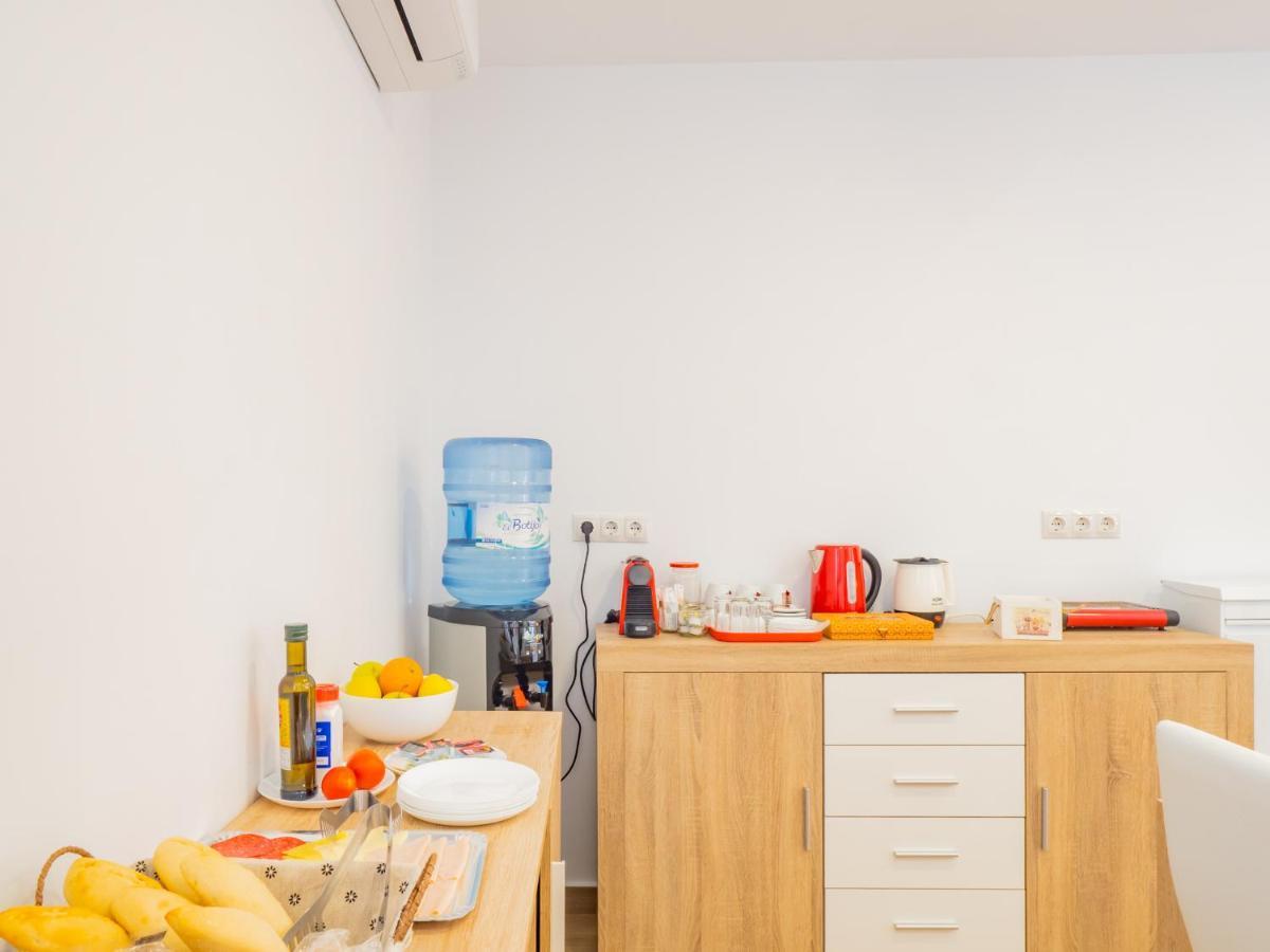 Cubo'S Hostal William'S Sunny 3 With Breakfast 토레 데 베나갈본 외부 사진
